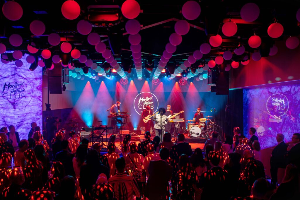 Inspired by the Montreux Jazz Club, this music programme in the Geneva street will bring all the attendees of the fair together