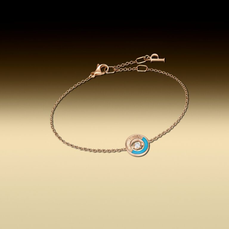 Possession Small Bracelet (G36PM200) in 4N pink gold, with Decor Palace engraving, diamond, and ornamental stone