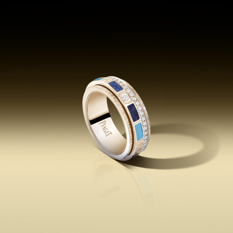The Possession Ring (G34P5P00) features Decor Palace engraving, diamonds, two turning bands, and hard stone mosaic